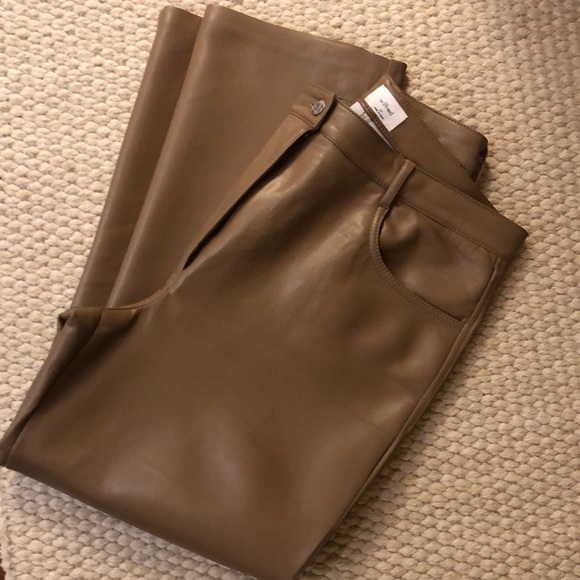 Aritzia Pants - Melina cropped pants